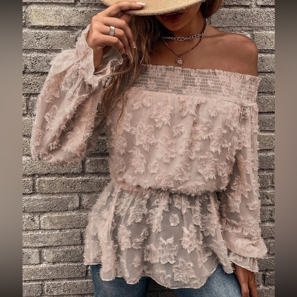 Boho dusty pink  floral jacquard sheer  off shoulder blouse - Picture 5 of 6